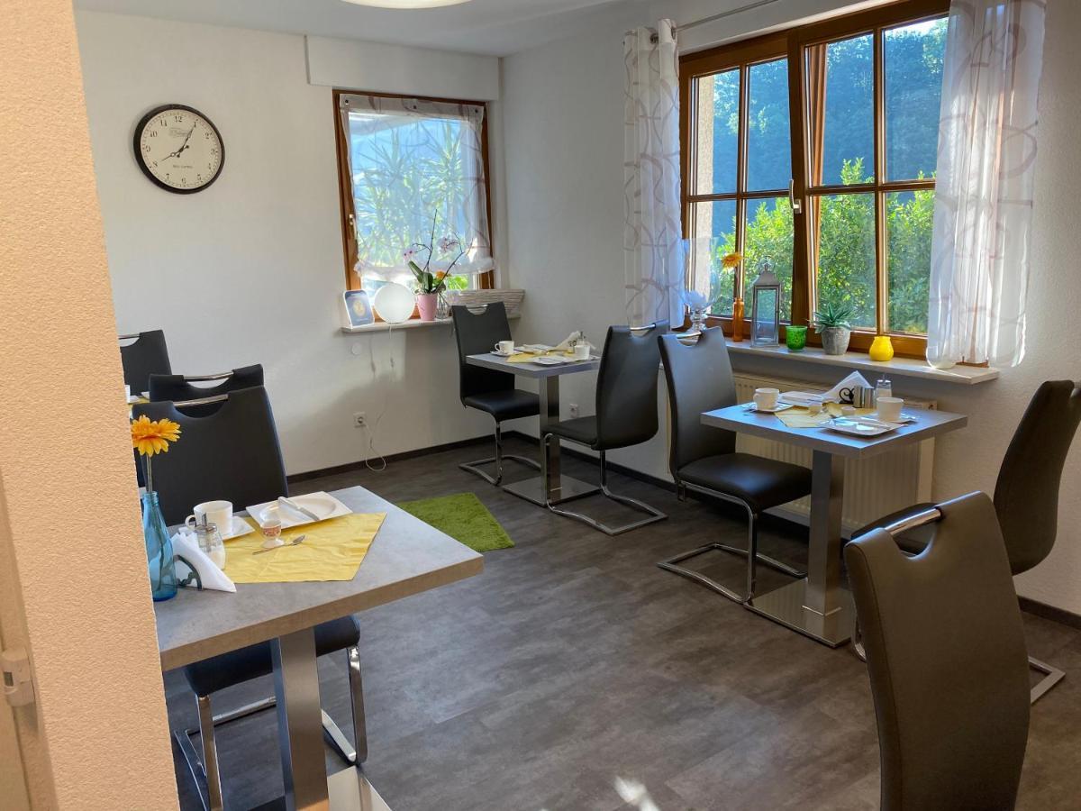 Gaestehaus Und Ferienwohnung Baechle Bad Peterstal-Griesbach Bagian luar foto