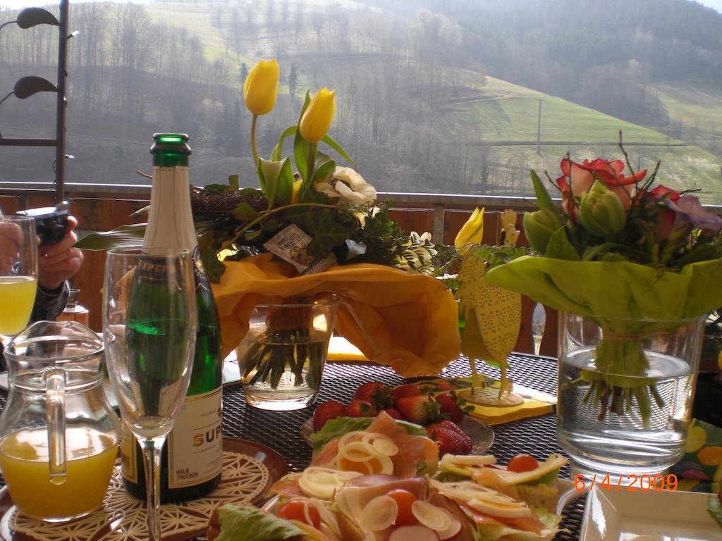 Gaestehaus Und Ferienwohnung Baechle Bad Peterstal-Griesbach Bagian luar foto